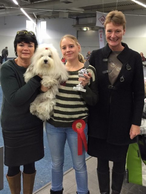 tika herstsieger i Dortmund 2015